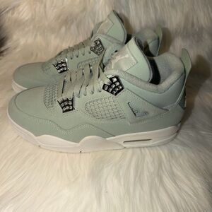 Air Jordan 4 Retro Seafoam Sail